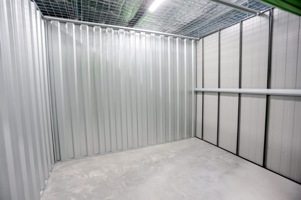 Rujen Storage